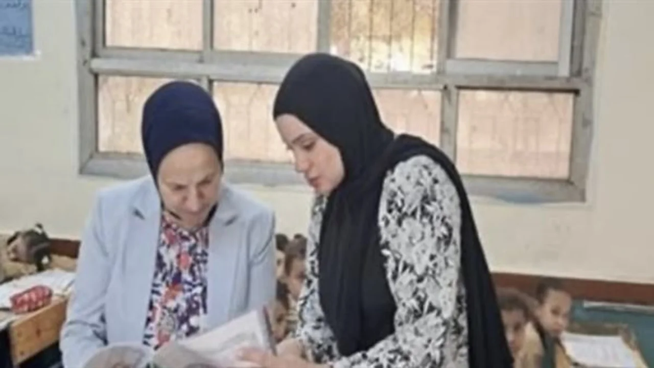 حافز التدريس يرتفع إلى 2000 جنيه شهريًا لتحسين بيئة العمل بالمدارس في 2026